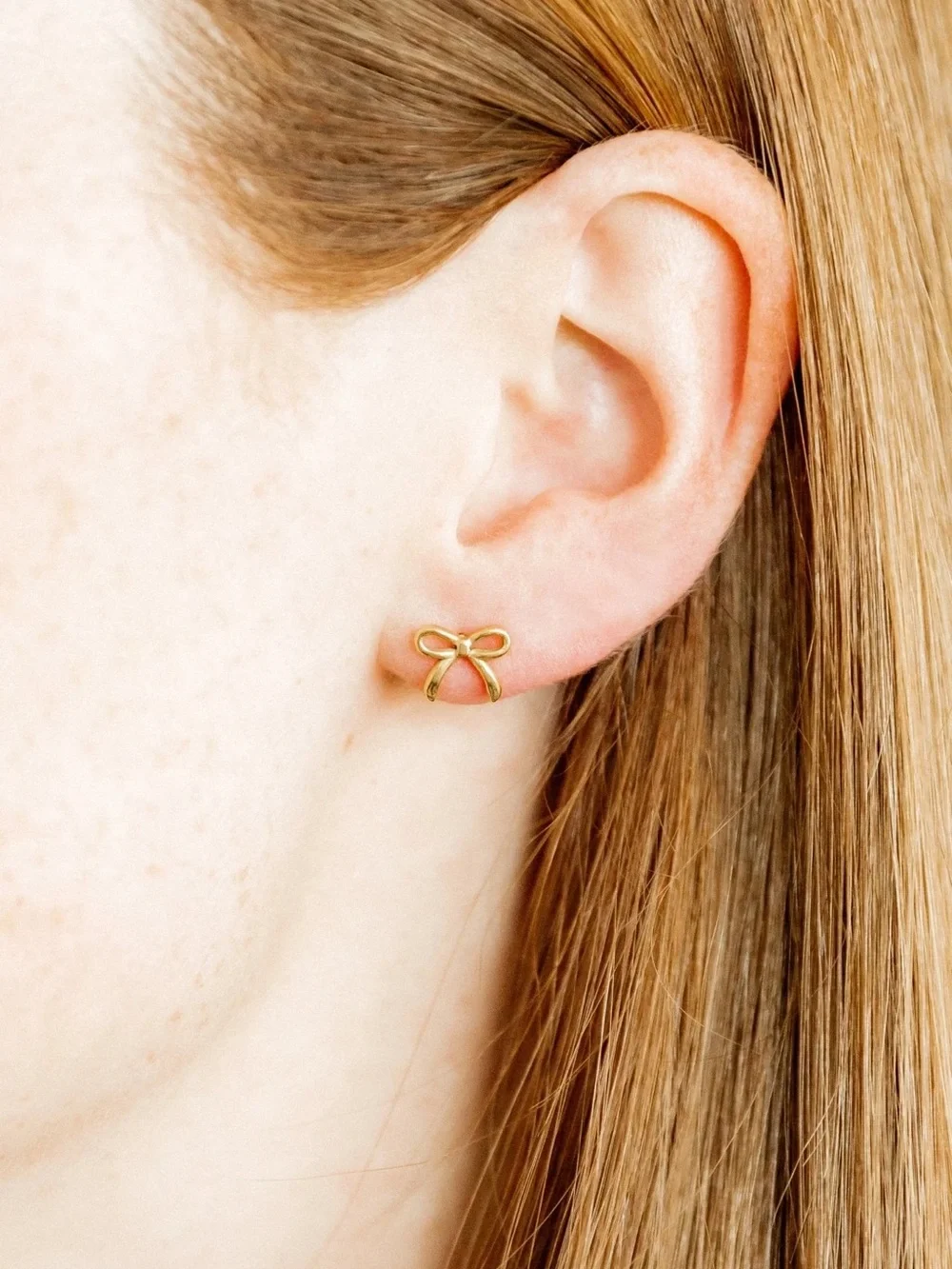 NEW Linny Co Screwback Stud Earrings - Sadie Bow Gold